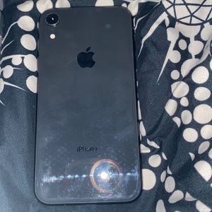 iPhone XR 64GB GOOD CONDITION